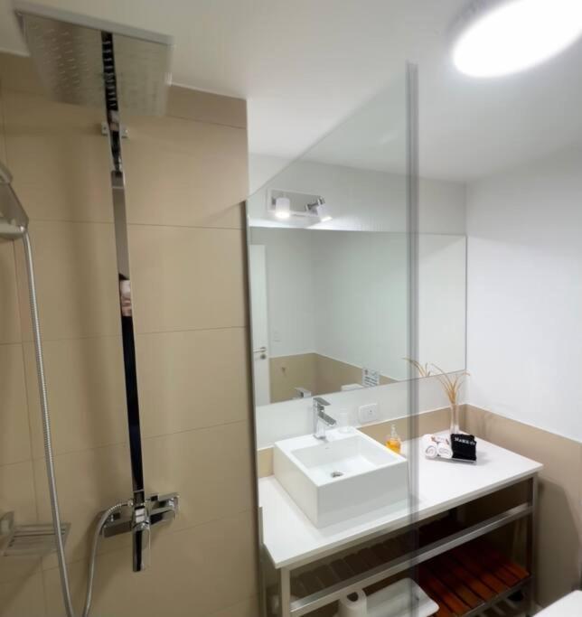 Seaport Apartments Rivadavia I Ушуая Экстерьер фото